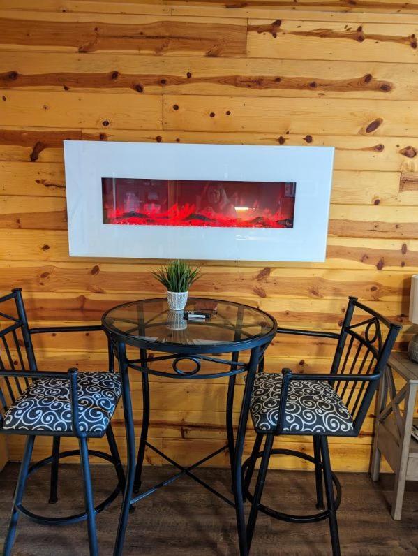 North Fork Red Barn Retreat酒店 外观 照片